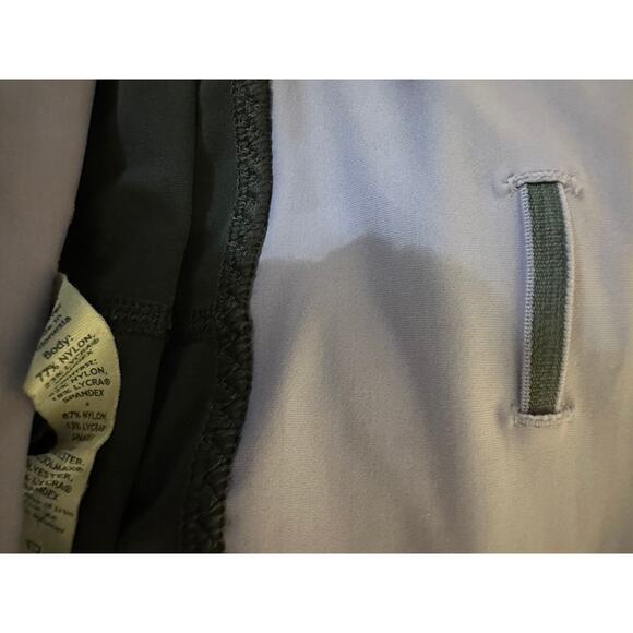 Lululemon Lavender Gray Everlux Leggings, Zipper Pocket, Size 10 - Picture 6 of 7